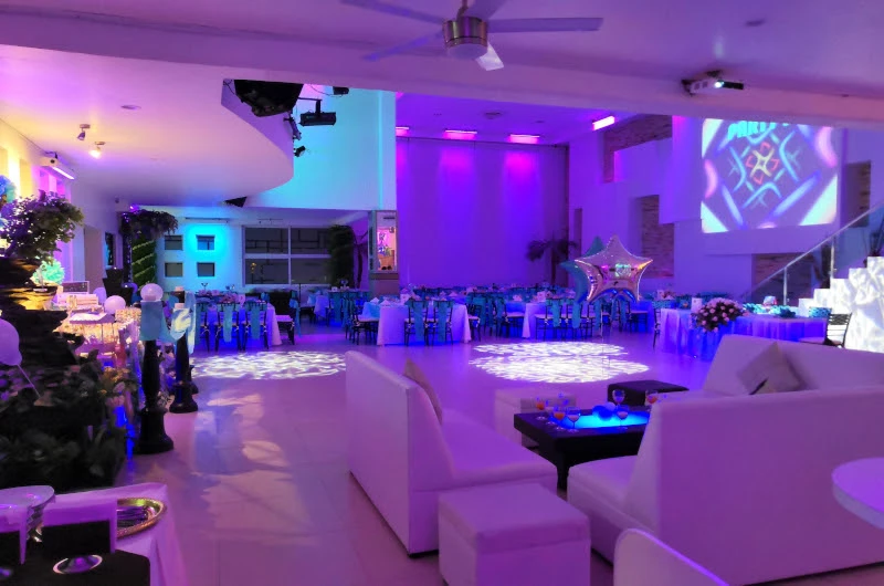 Party Hills Lounge — galería