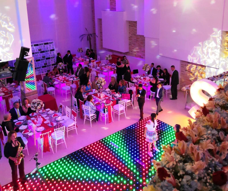 Party Hills Lounge — galería