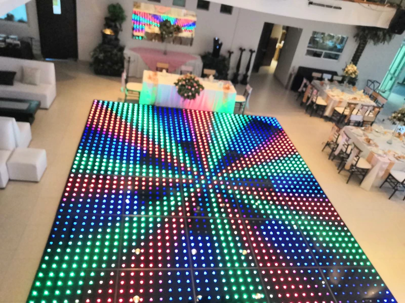 Party Hills Lounge — galería